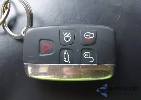 2017 Land Rover Discovery Hse Luxury from USA, damaged, VIN SALRHBBV0HA036483